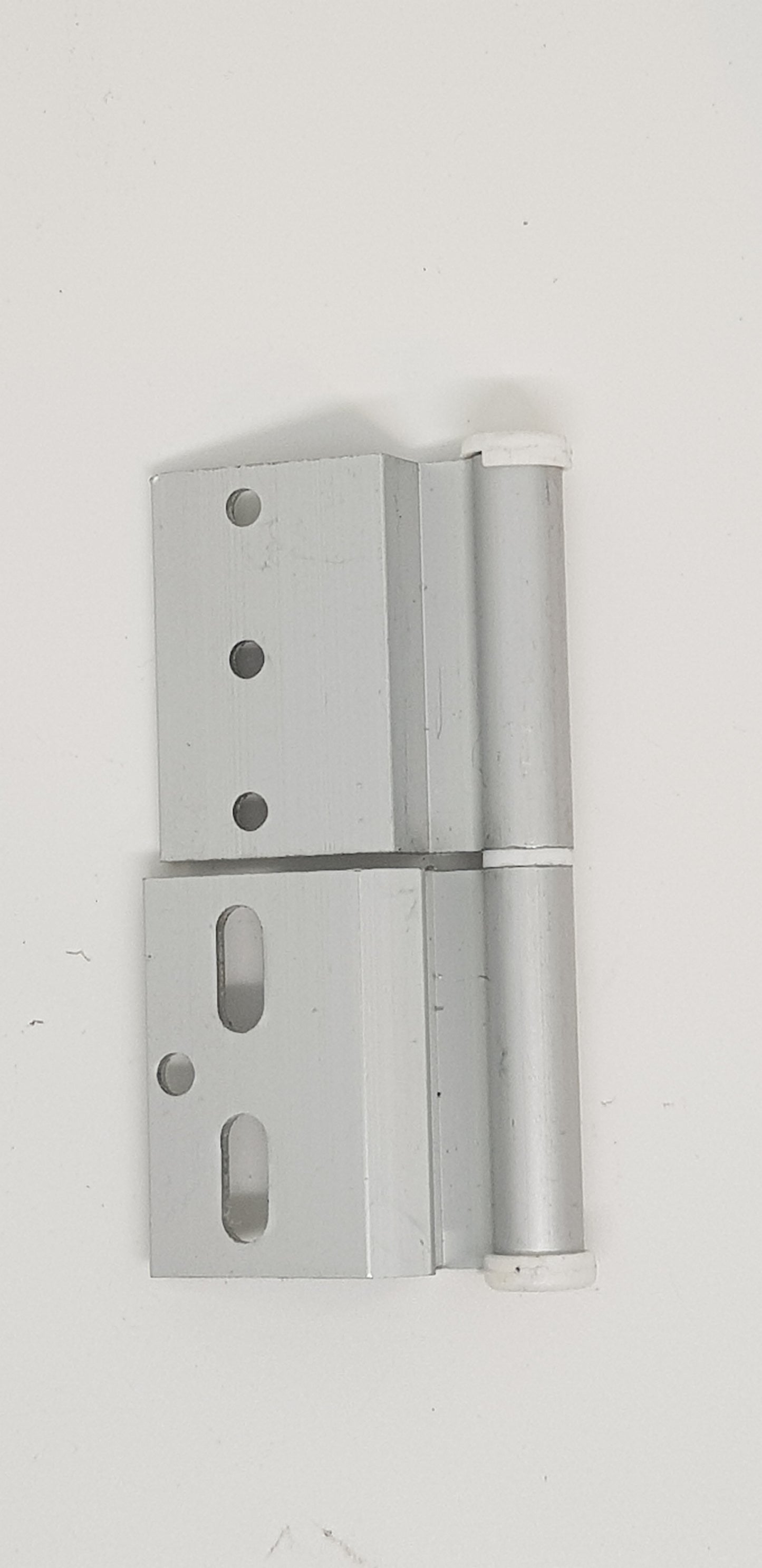 Bedford / Vauxhall Nipper side flap hinge