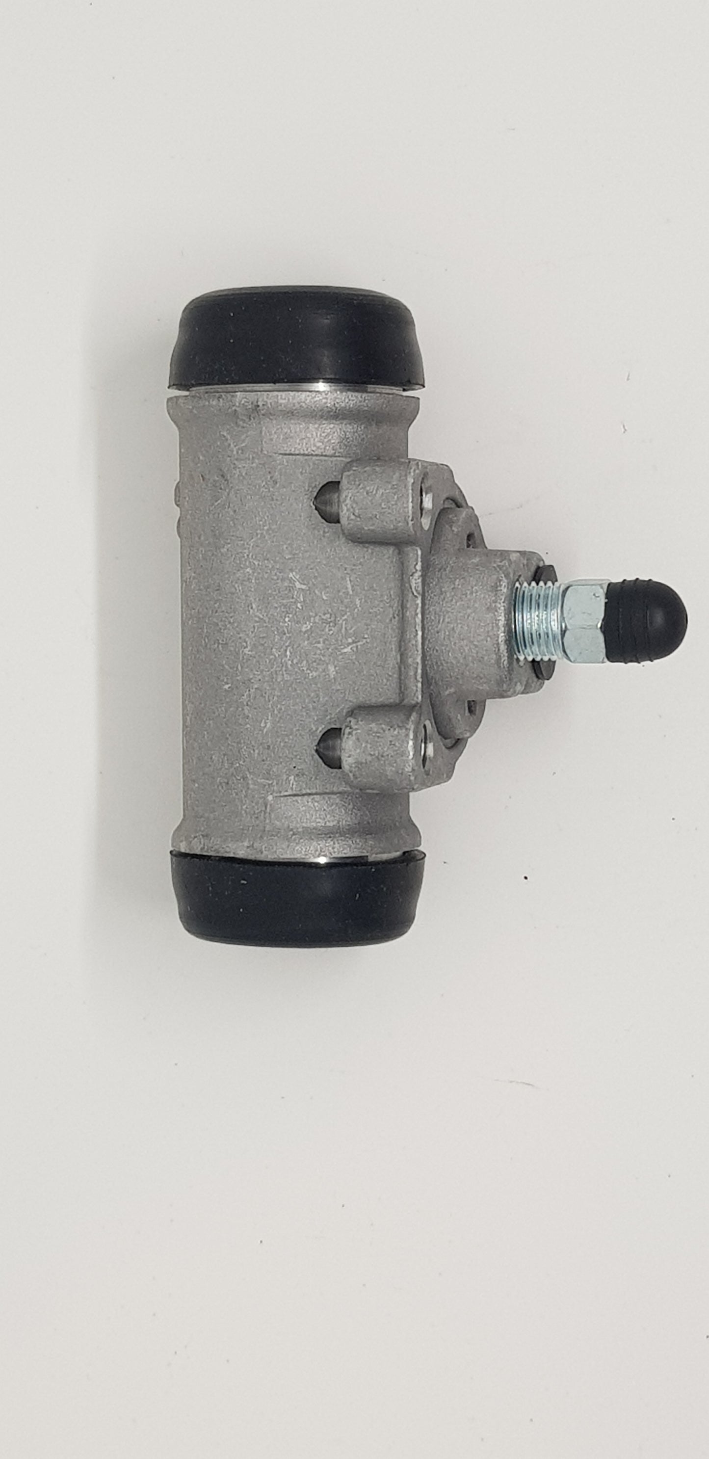 Rear brake cylinders - rascal / super carry