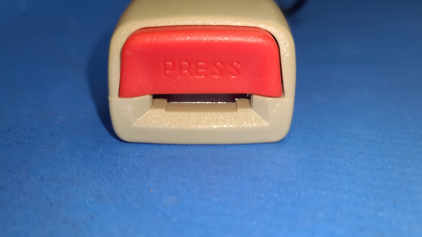 Rascal / Super carry Seat belt clip