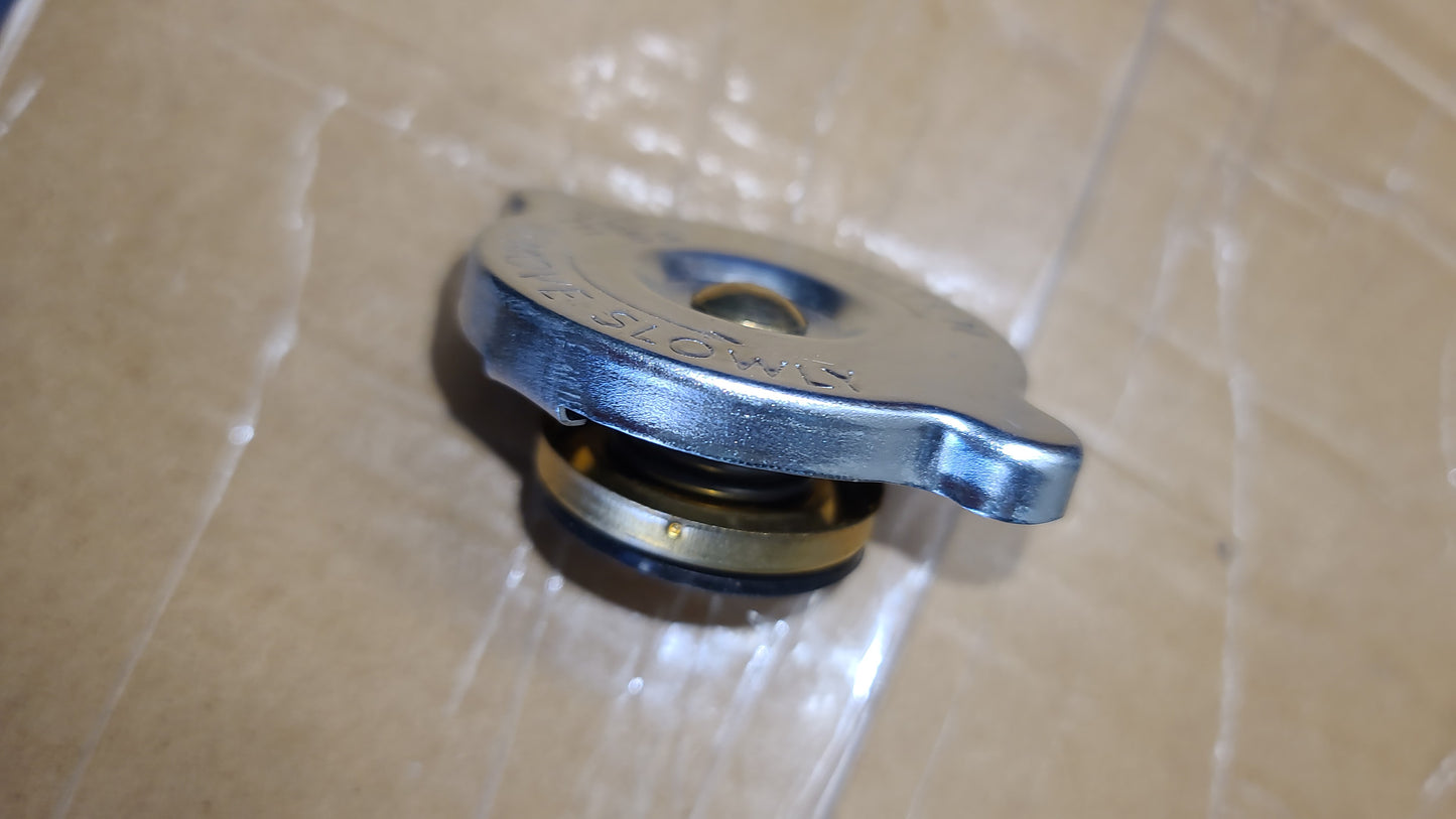 Rascal / Super Carry Radiator cap - Two types