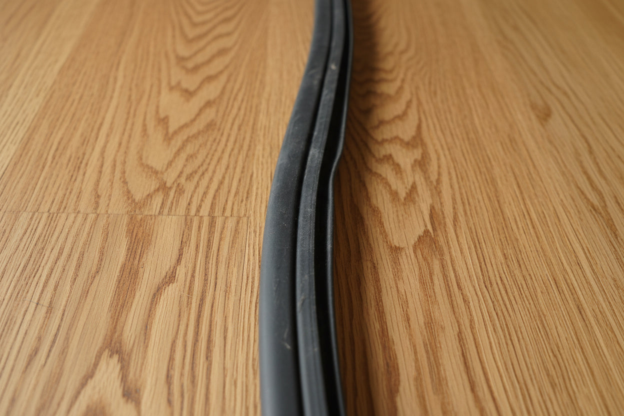 Rascal / Super carry VAN New REAR Window Seal